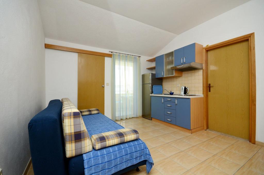 Apartments Pero Makarska Esterno foto
